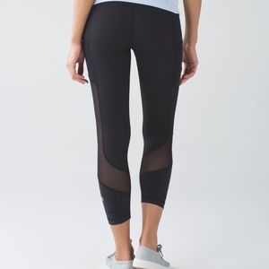 Lululemon seek the heat crop